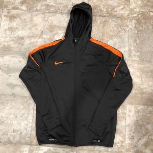 Nike Therma-Fit Hoodie